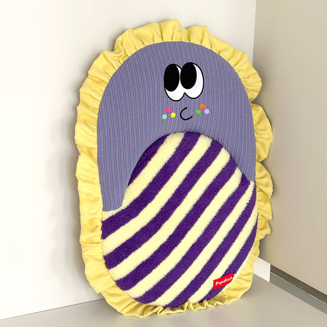 Fold Floor Chair with Googly Eyes - Adjustable, Foldable, Fun & Whimsical Seating for Kids