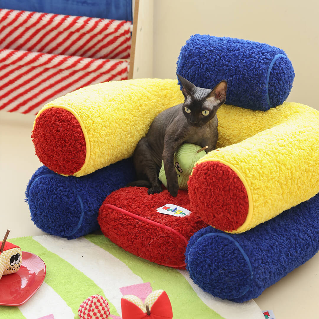 Woo Bolster Dog Bed - Cozy Lamb Fleece & Antibacterial Fiber Pet Chair