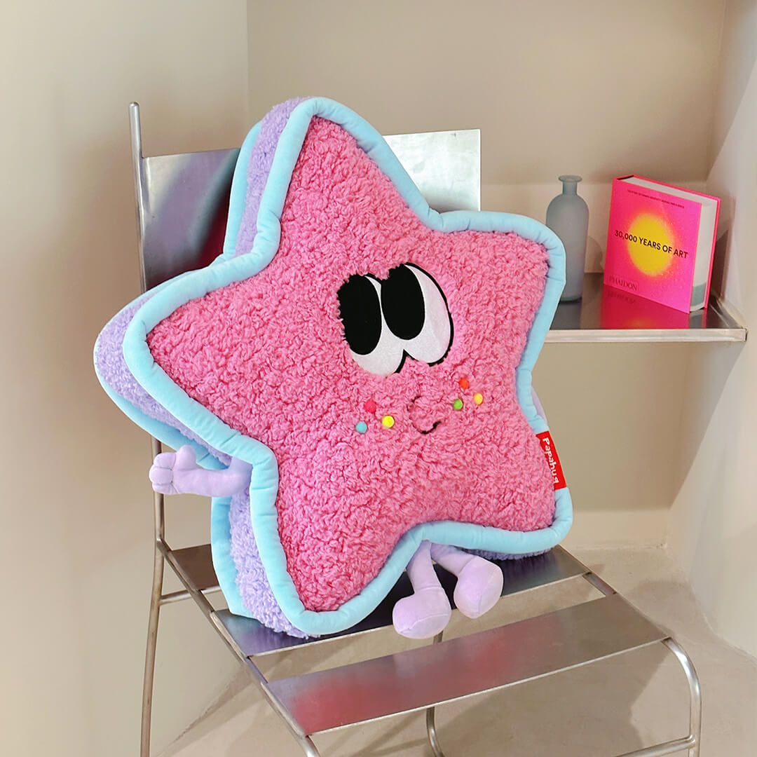 Star Pillow - Whimsical Sherpa Fleece Star-Shaped Pillow for Kids' Rooms