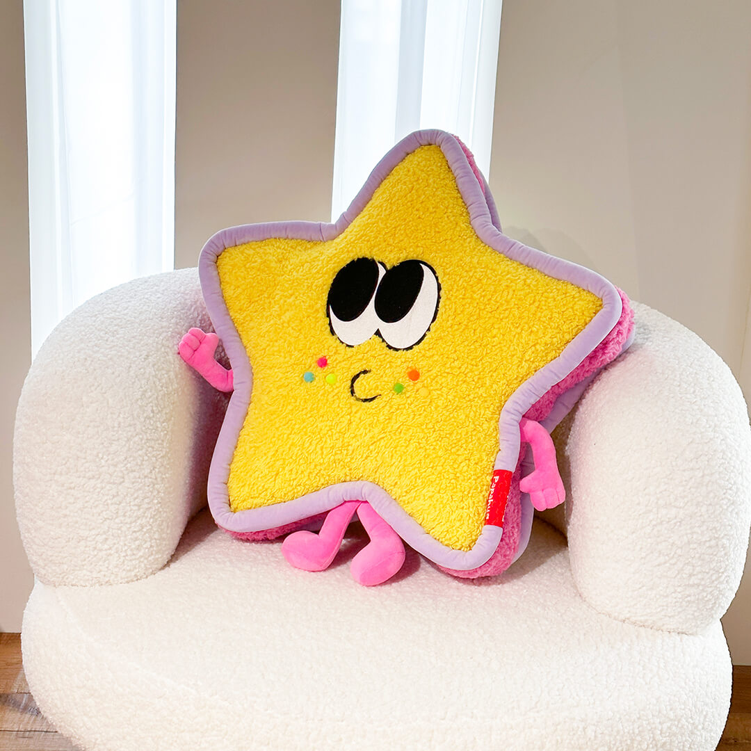 Star Pillow - Whimsical Sherpa Fleece Star-Shaped Pillow for Kids' Rooms